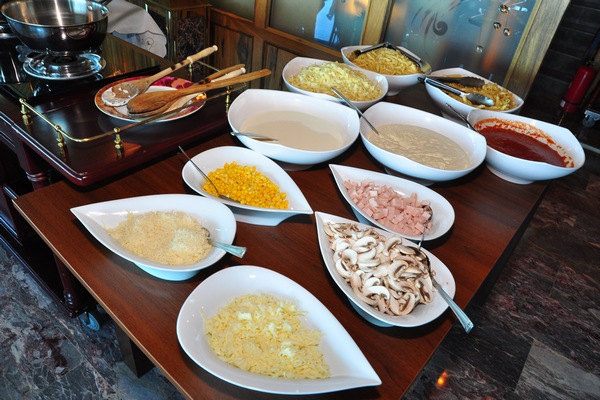 Sunday Buffet at Bay Lodge